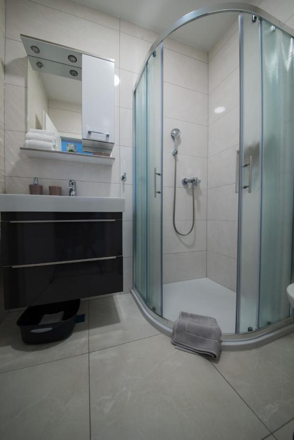 Apartmani Spiline Baska Voda Exterior photo