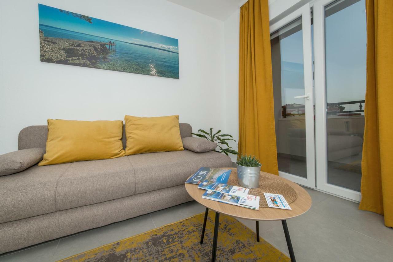 Apartmani Spiline Baska Voda Exterior photo